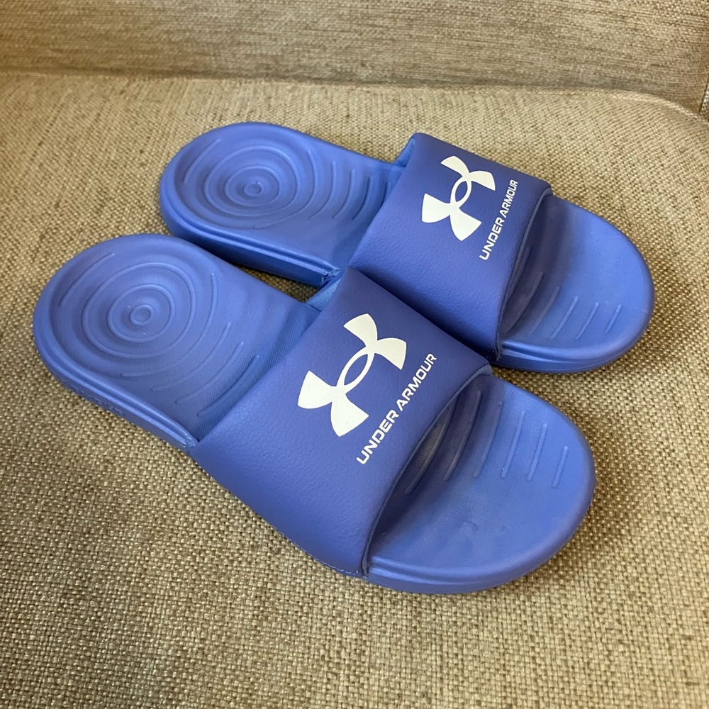 Purple/blue under armour slides - Picture 2 of 6
